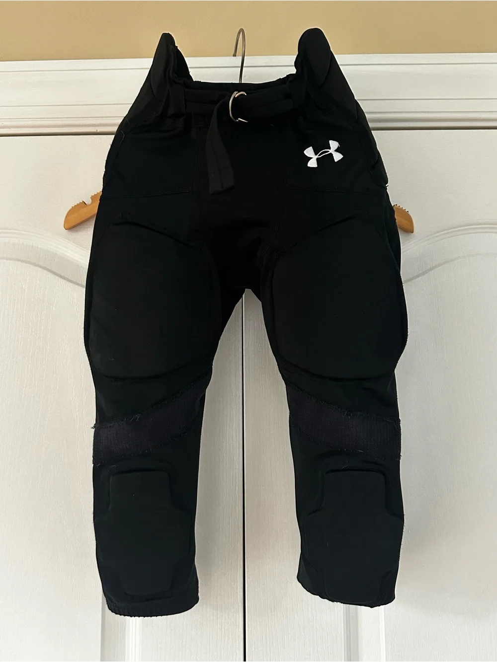 Under Armour Black Padded Youth Athletic Joggers